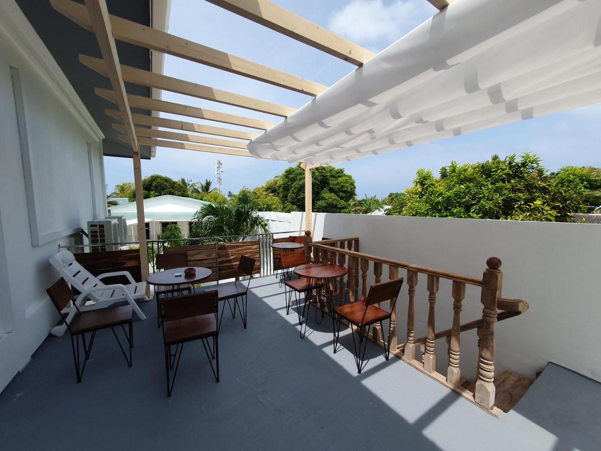 Dhoani Maldives Guesthouse Kendhoo Eksteriør bilde