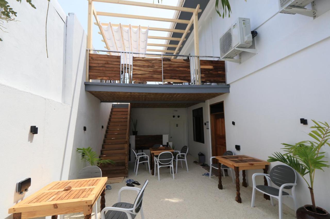 Dhoani Maldives Guesthouse Kendhoo Eksteriør bilde